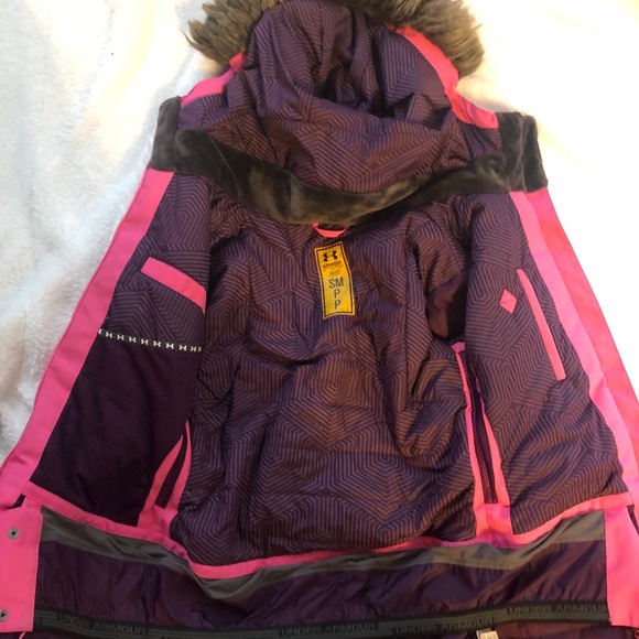 Ladies Under Armour Ski Jacket - Picture 4 of 4